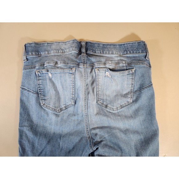 Torrid Jeans Womens  Bombshell Skinny Destructed‎ Distressed size 14R - Picture 3 of 8